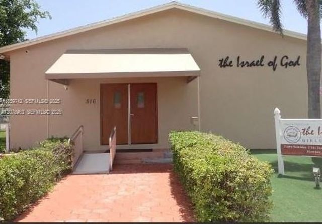 516 NW 4th Avenue, Hallandale Beach, FL 33009