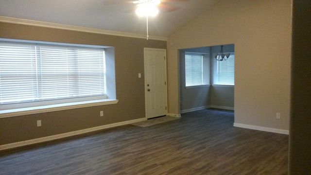 11307 Rousseau Drive, Houston, TX 77065