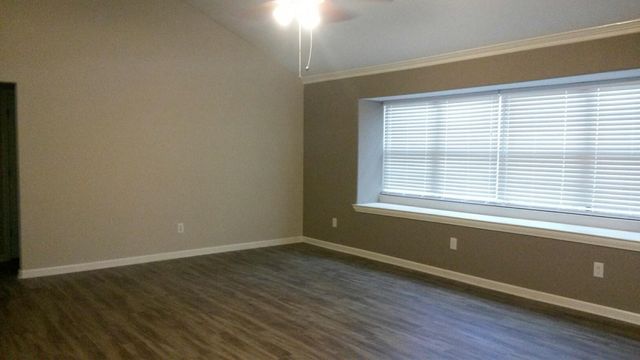 11307 Rousseau Drive, Houston, TX 77065