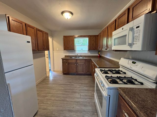 1815 E 28th Avenue, Lake Station, IN 46405