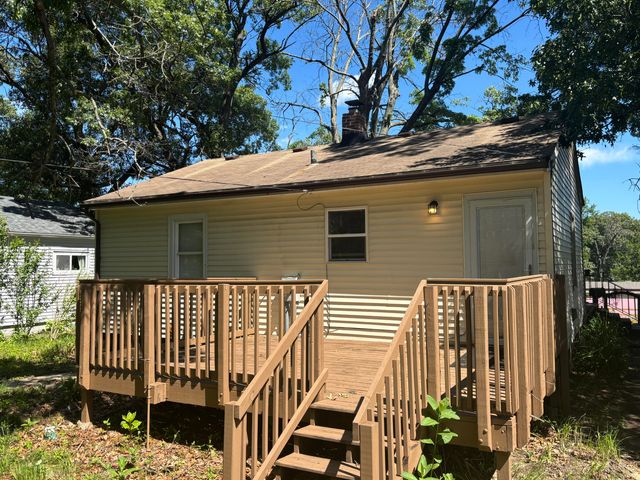 1815 E 28th Avenue, Lake Station, IN 46405