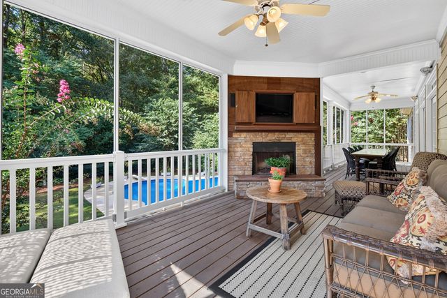 1541 Palmetto Tyrone Road, Sharpsburg, GA 30277