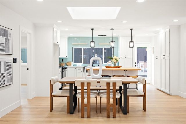 1189 1189 Skylake Ct, Sunnyvale, CA 94089