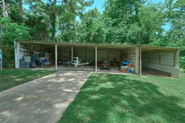 150 N Lakeway Circle, Trinity, TX 75862