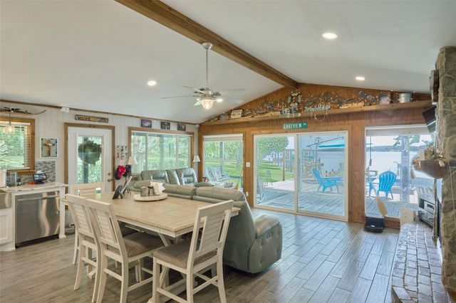 150 N Lakeway Circle, Trinity, TX 75862