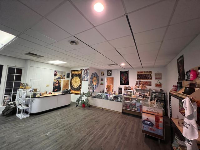 3516 SW 9th Street, Des Moines, IA 50315