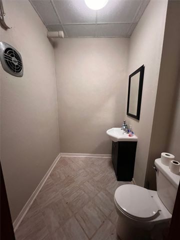 3516 SW 9th Street, Des Moines, IA 50315