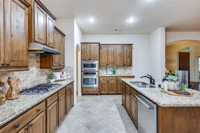 5313 Falcon Ridge Court, Rowlett, TX 75088