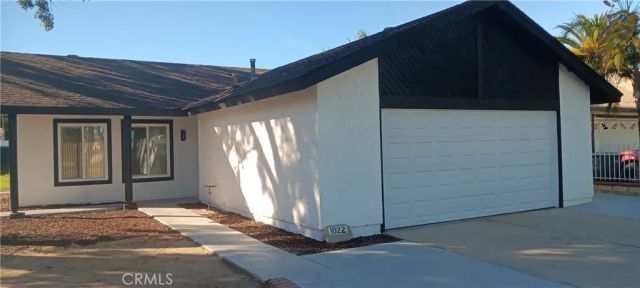 1022 Ruby, Perris, CA 92571