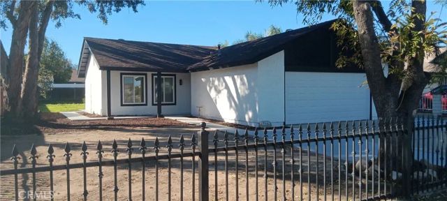 1022 Ruby, Perris, CA 92571