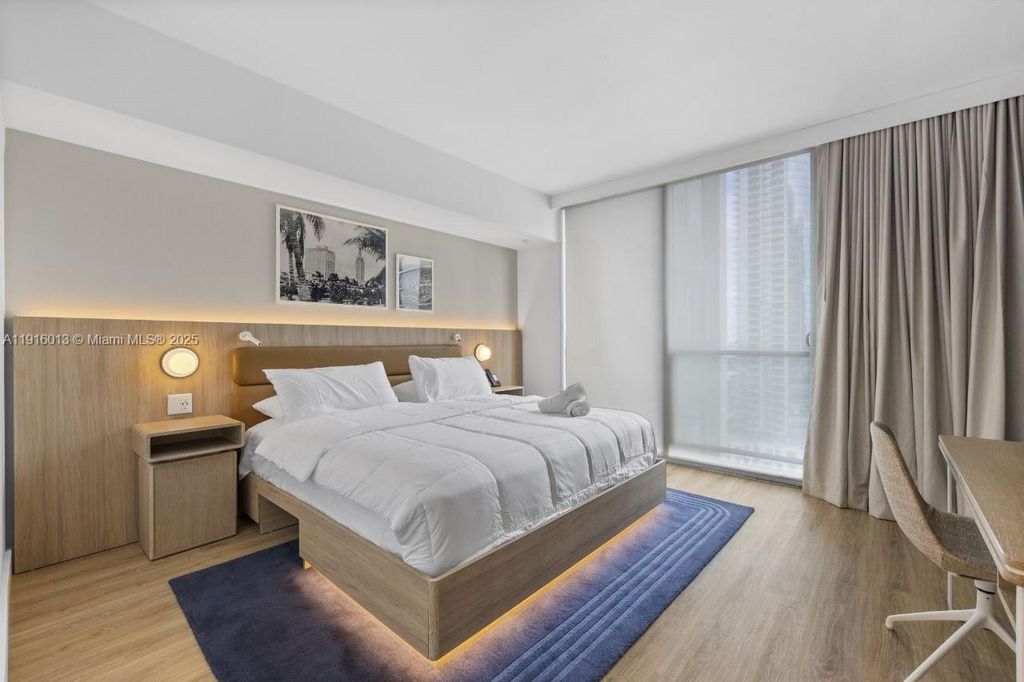 601 NE 1st Ave 1920, Miami, FL 33132