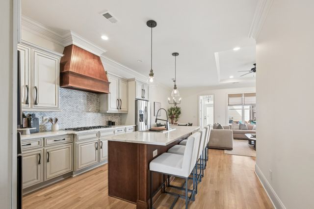 1355 Eliot Rd, Franklin, TN 37064