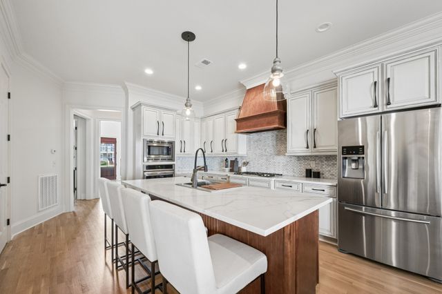 1355 Eliot Rd, Franklin, TN 37064