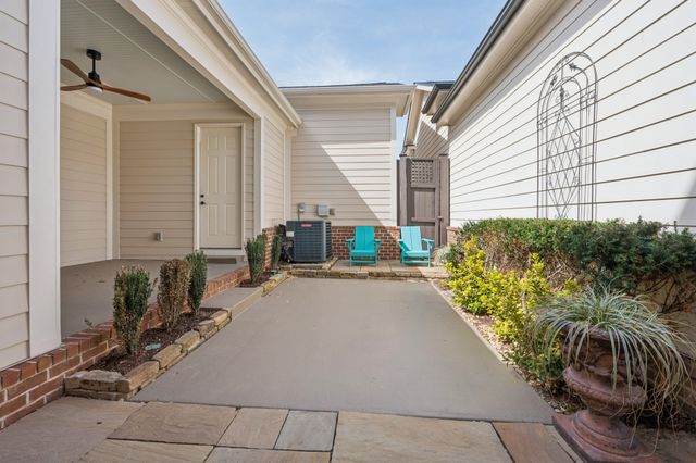 1355 Eliot Rd, Franklin, TN 37064