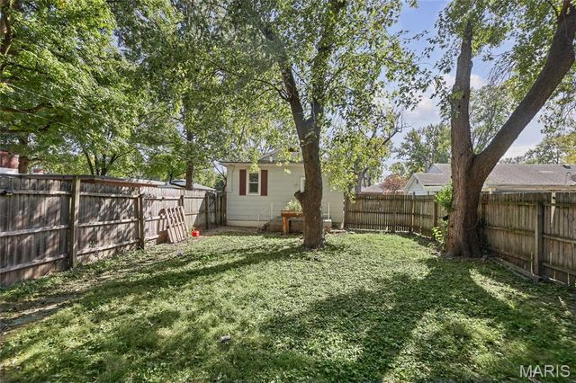 217 N 41st Street, Belleville, IL 62226
