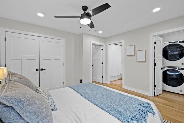 4516 Lakeview Avenue, Mcfarland, WI 53558