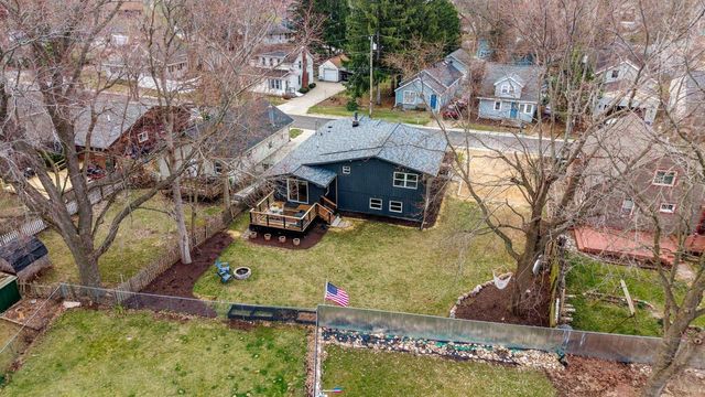 4516 Lakeview Avenue, Mcfarland, WI 53558