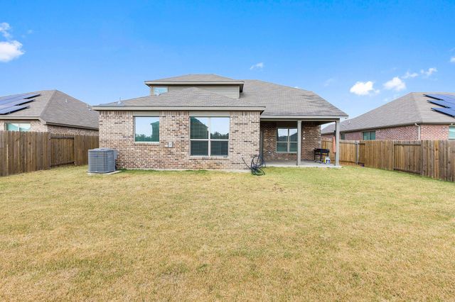 1037 Mcdonald Drive, Crowley, TX 76036