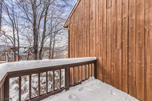 2 Squaw Valley Ct 6, Vernon Twp., NJ 07462