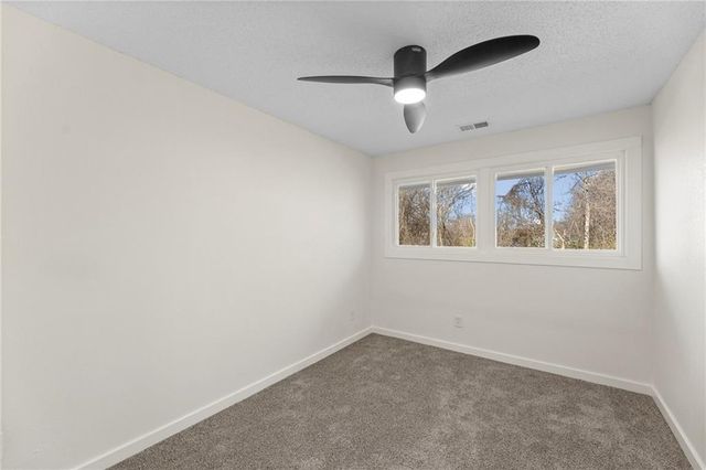 12012 E 37th Street S, Independence, MO 64052