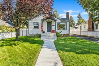 5004 N Hawthorne St, Spokane, WA 99205