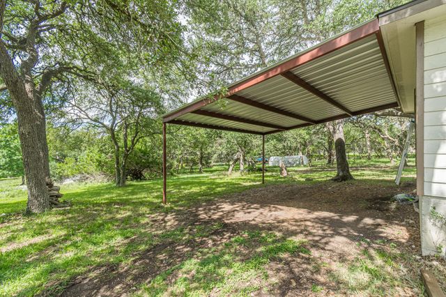 4104 Oak ST, San Marcos, TX 78666