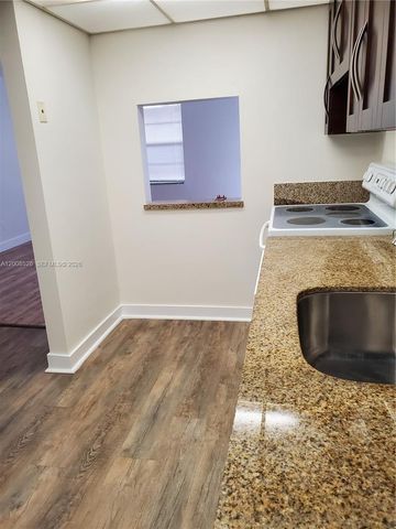 1230 NE 139th St 409, North Miami, FL 33161