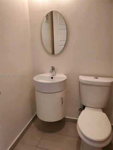 1230 NE 139th St 409, North Miami, FL 33161