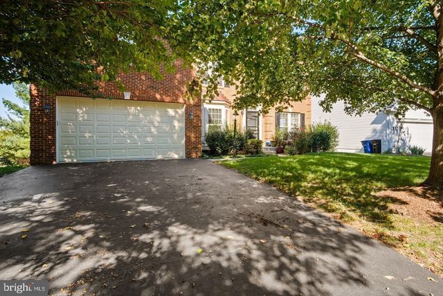 211 PARK GATE DR SE, Leesburg, VA 20175