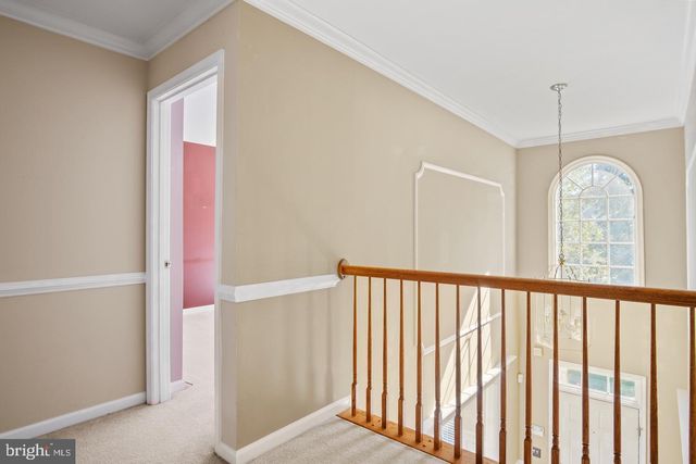211 PARK GATE DR SE, Leesburg, VA 20175