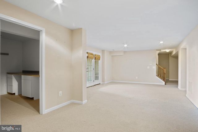 211 PARK GATE DR SE, Leesburg, VA 20175