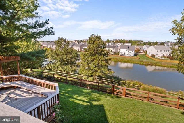 211 PARK GATE DR SE, Leesburg, VA 20175