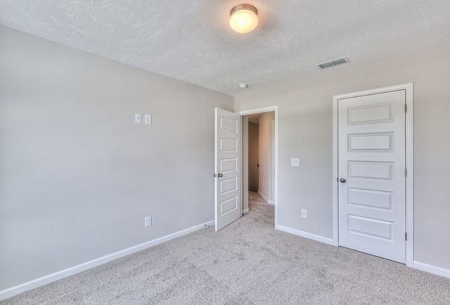 150 N Fork Branch Road, Tullahoma, TN 37388