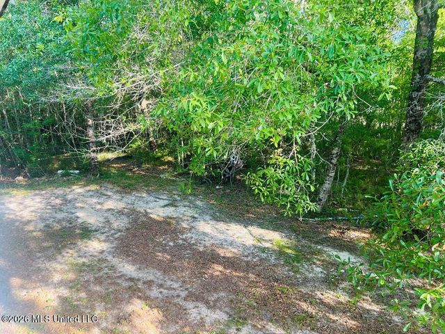 4103 Lake Street, Bay Saint Louis, MS 39520