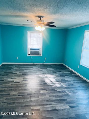 4103 Lake Street, Bay Saint Louis, MS 39520