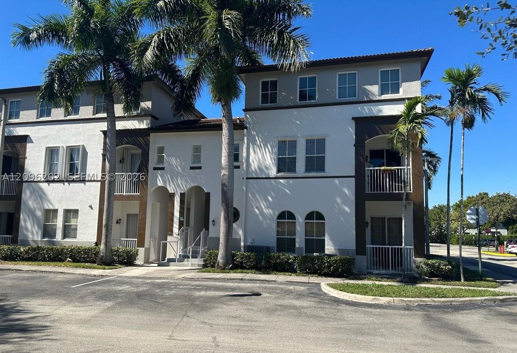 4331 SW 160th Ave 218, Miramar, FL 33027