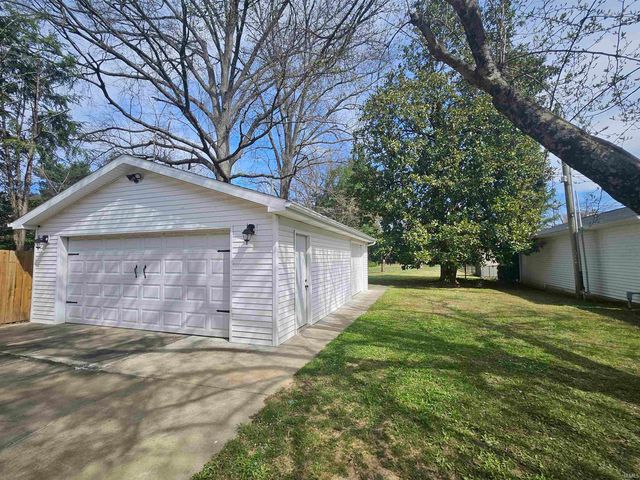 768 S Lombard Avenue, Evansville, IN 47714