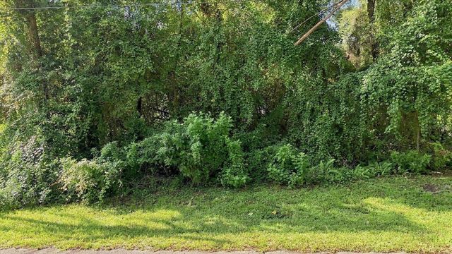 6136 E RECTOR STREET, Inverness, FL 34452