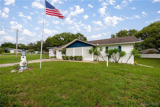 316 S Lincoln Avenue, Beverly Hills, FL 34465