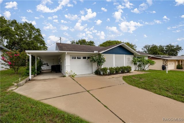 316 S Lincoln Avenue, Beverly Hills, FL 34465