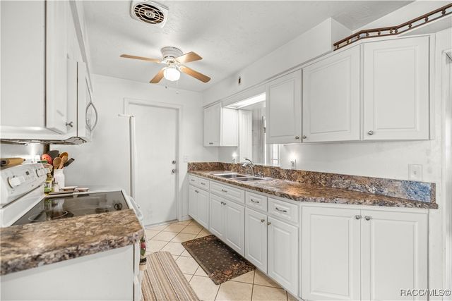 316 S Lincoln Avenue, Beverly Hills, FL 34465