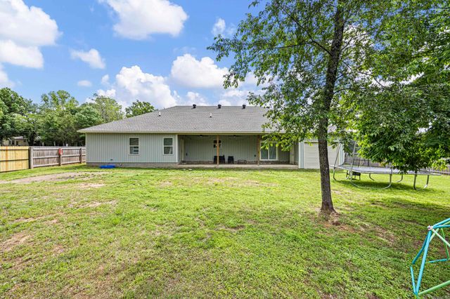 87 Randall Circle, Russellville, AR 72802