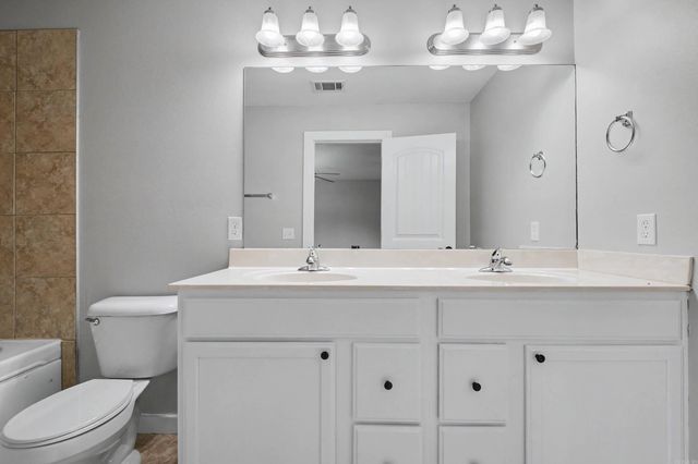 101 Venezia, Maumelle, AR 72113