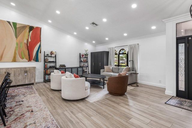 990 NW 8th Street, Boca Raton, FL 33486
