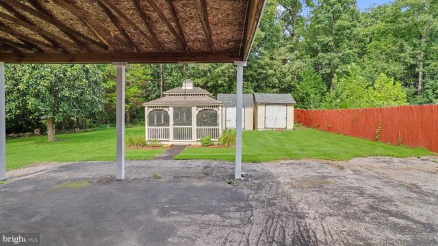 17400 LIVINGSTON RD, Accokeek, MD 20607