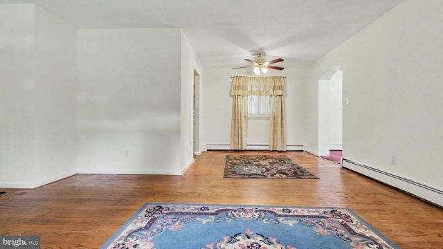 17400 LIVINGSTON RD, Accokeek, MD 20607
