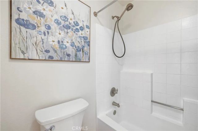 28127 Bobwhite Circle 98, Saugus, CA 91350