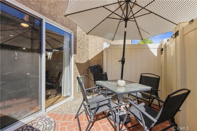 28127 Bobwhite Circle 98, Saugus, CA 91350