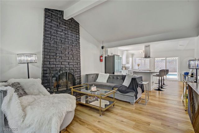 3831 Calle De Benito, Las Vegas, NV 89121