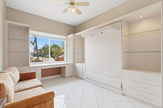 10168 LOMBARDY Drive 10168, Tamarac, FL 33321